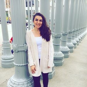 Meet your Posher, Lauren